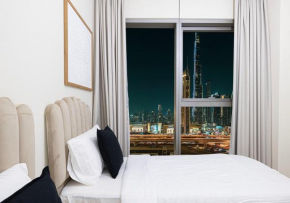 Full Burj Khalifa View - Opposite Dubai Mall Access - 8 min Walk To Mall & Fountain - Luxury 2BR